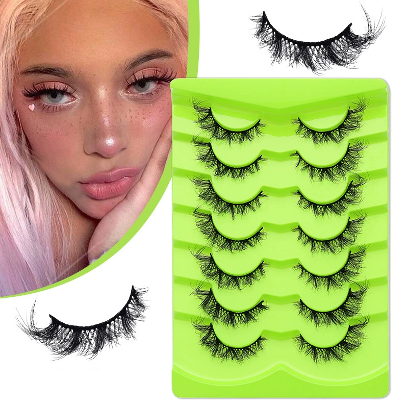 Petal Wave 7 Pairs Natural Lashes