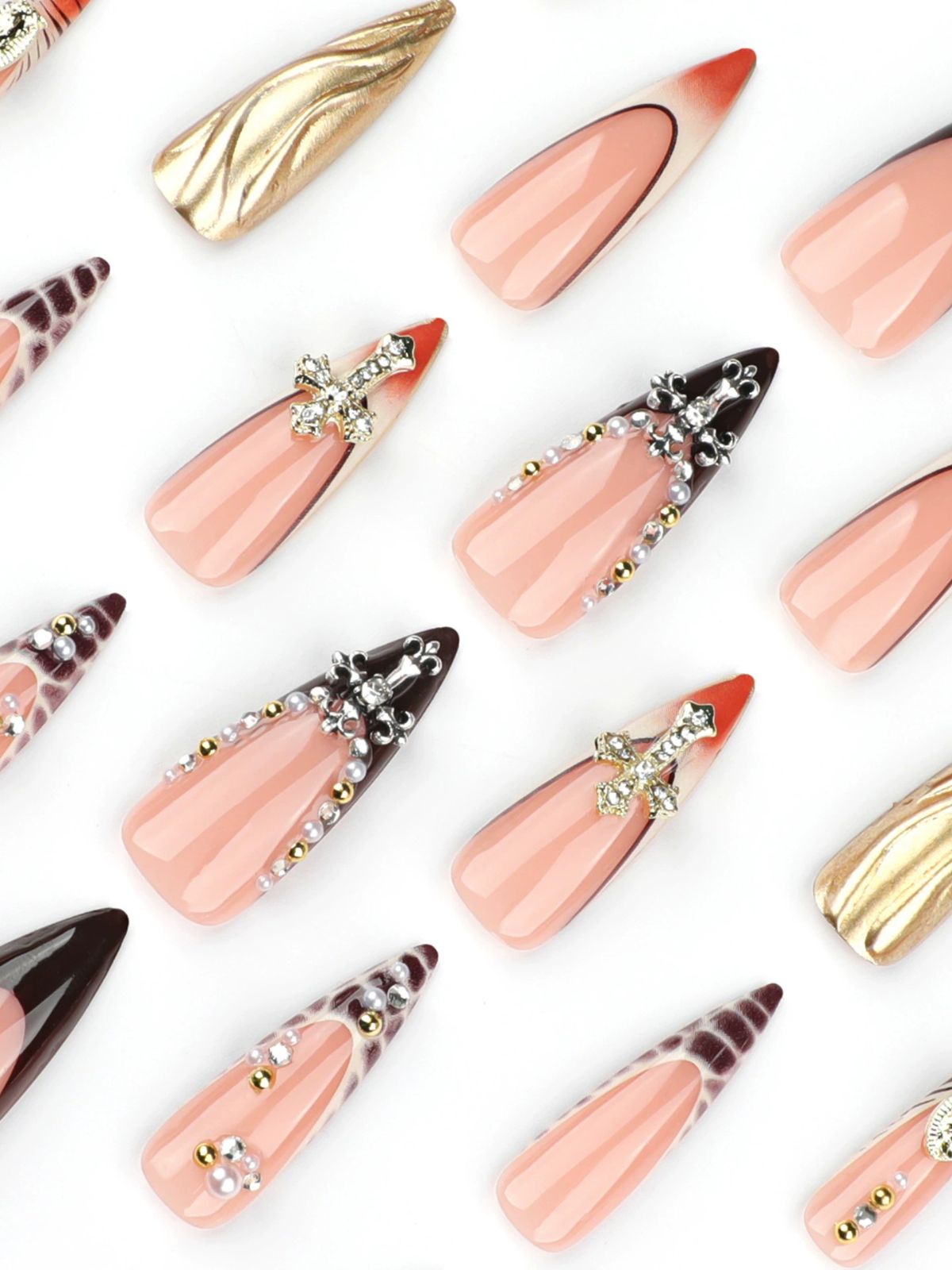 Wild Glamour Multicolor Nails