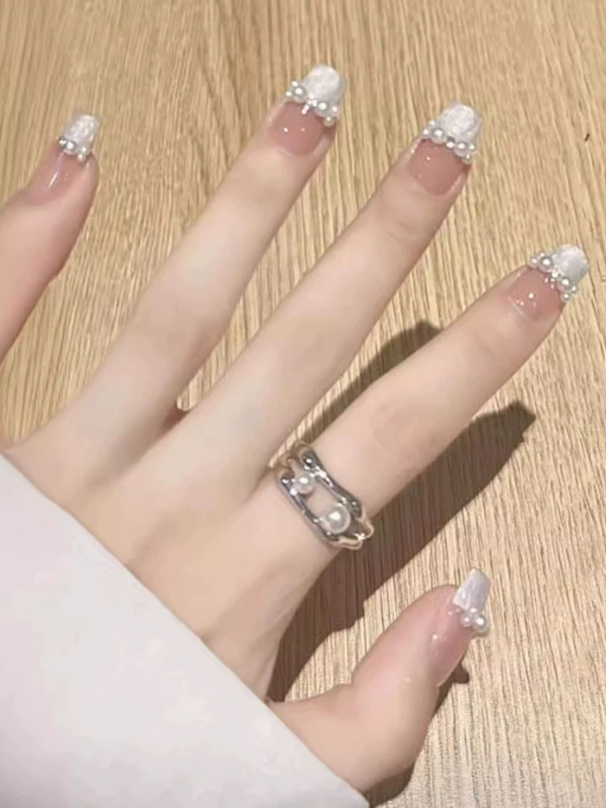 Diamond Diva Pink Nails