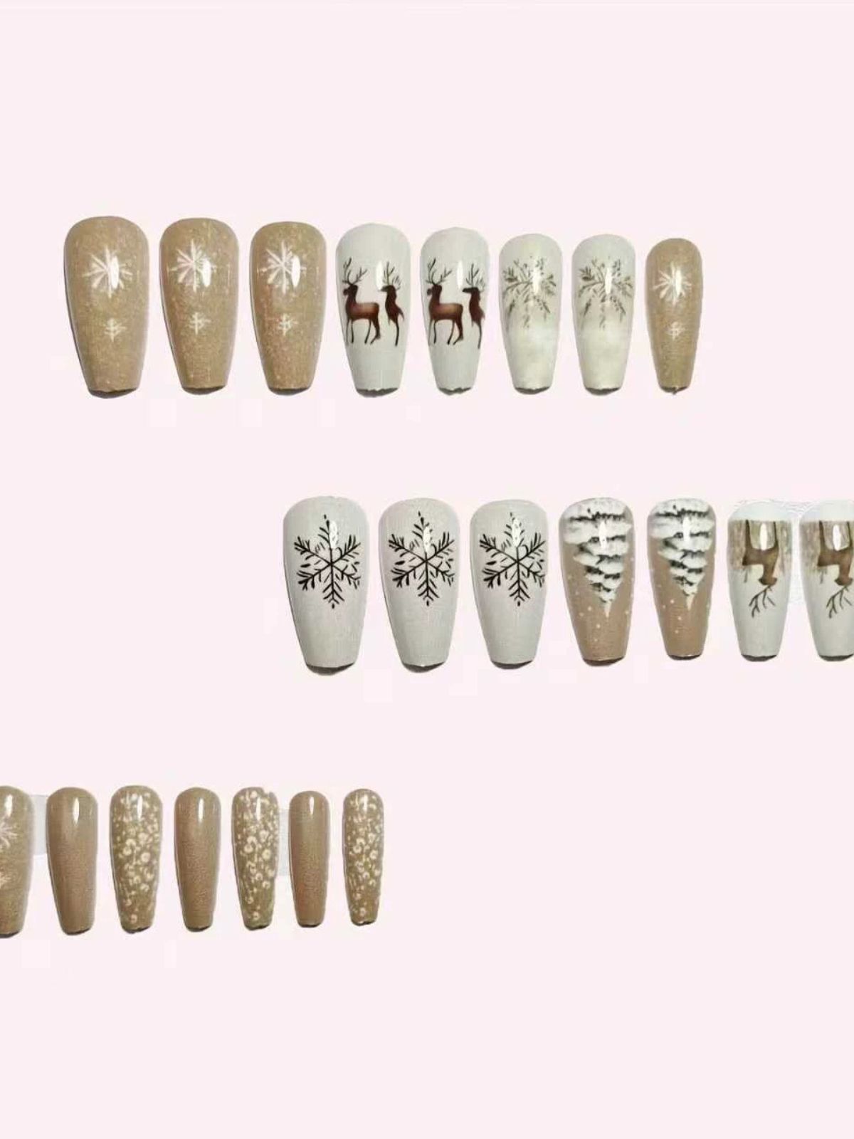 Warm Reindeer Beige Nails