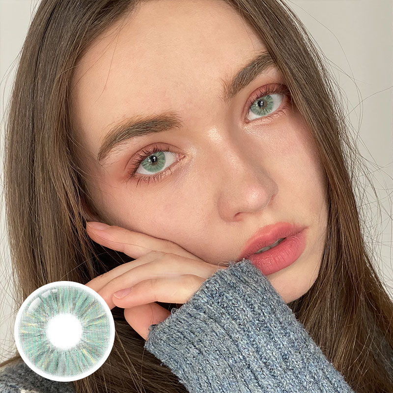 Peruvian Green Yearly Contact Lenses