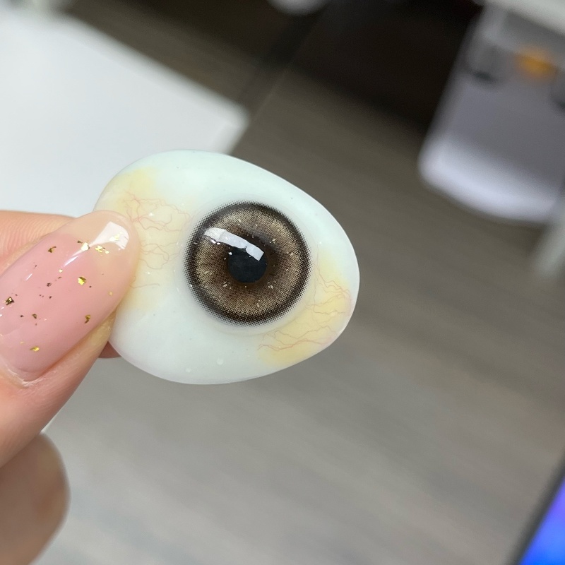 Bass Brown Yearly Contact Lenses