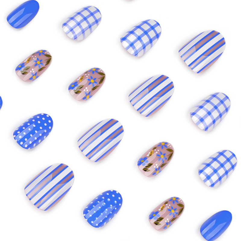 Sailor Dream Blue Nails