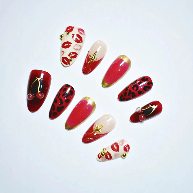 Passion KisPink Nails