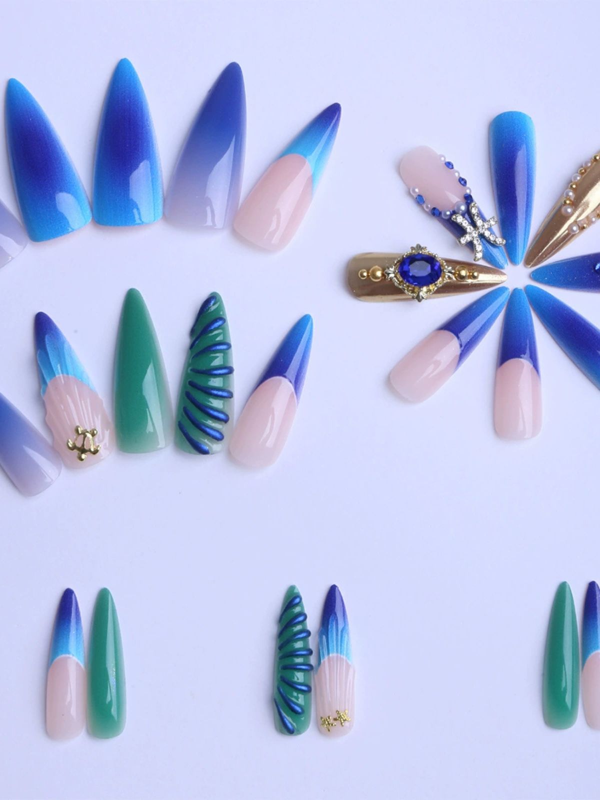 Ocean Waves Blue Nails