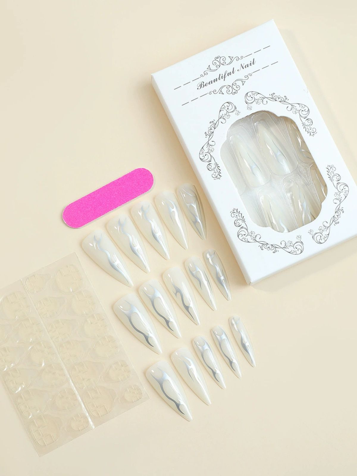 Metallic Vines Silver Nails