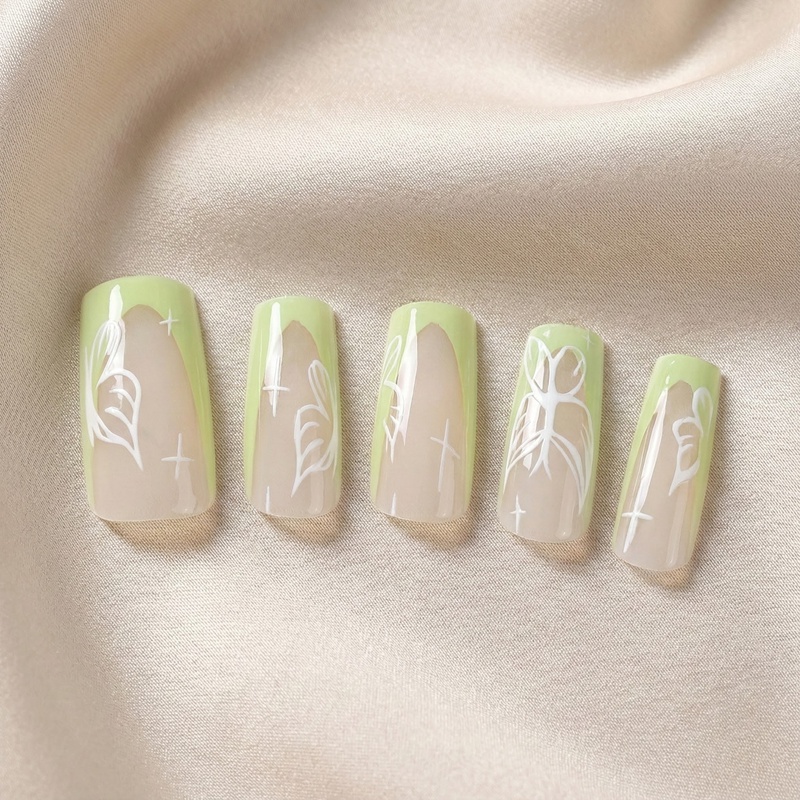 Spring Papillon Green Nails