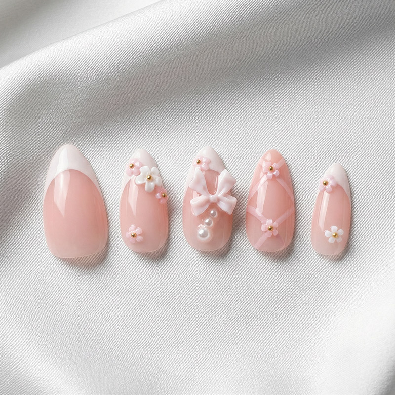 Charming Bow Pink Nails