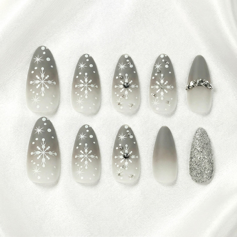 Snowflake Rhinestone Gray Nails