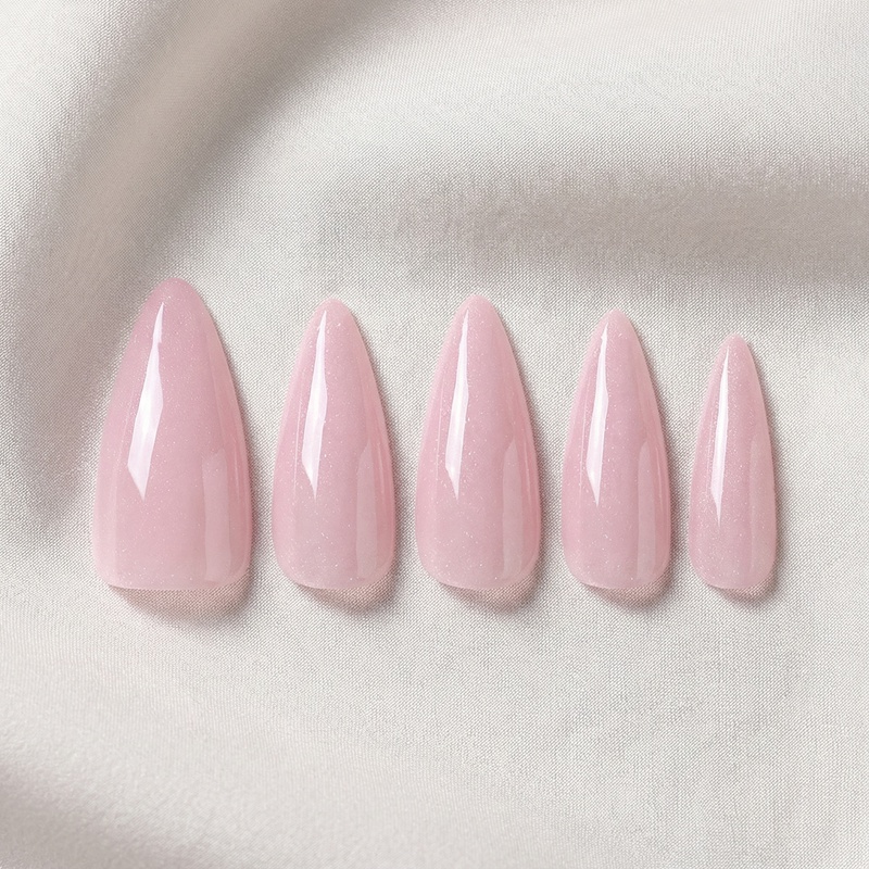 Cat Eye Glitter Lavender Nails