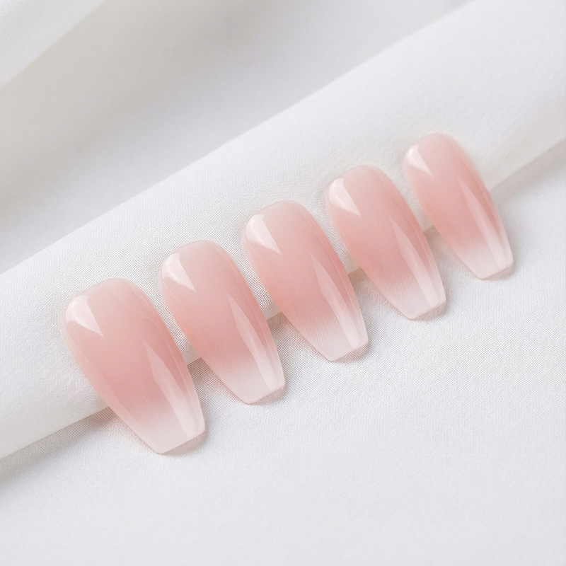 Clean Gradient Pink Nails