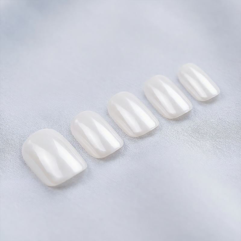 Lunar Frost White Nails