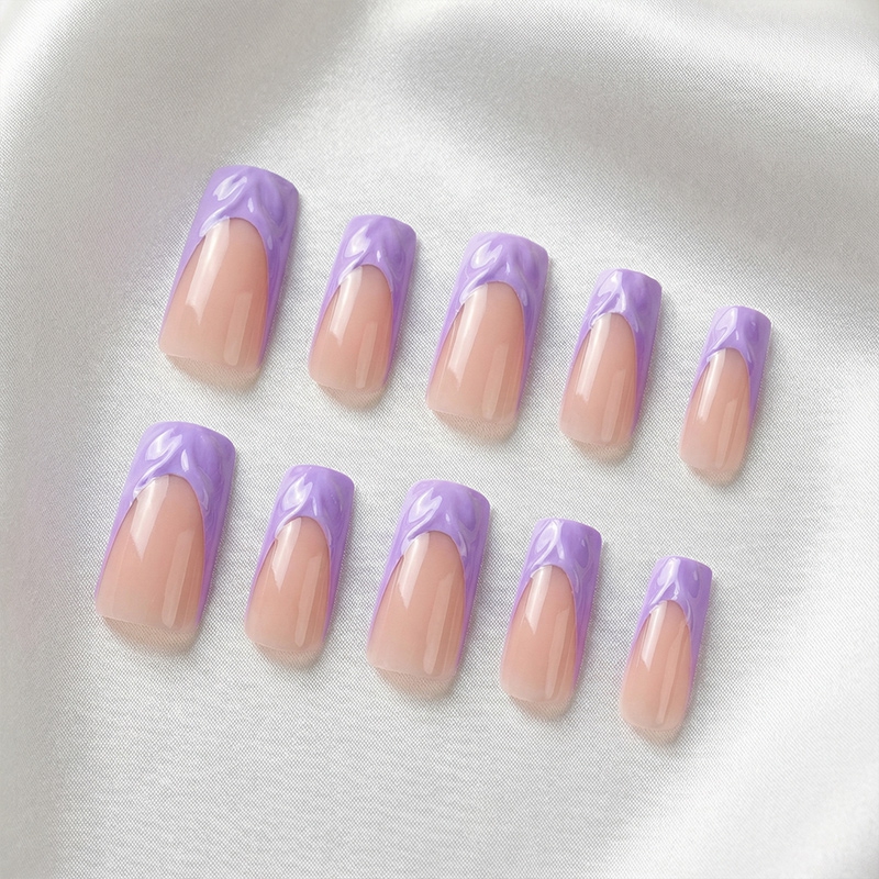 Violet Kiss Purple Nails