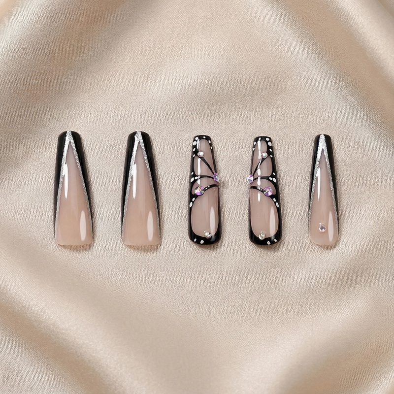 Raven Trim Purple Nails