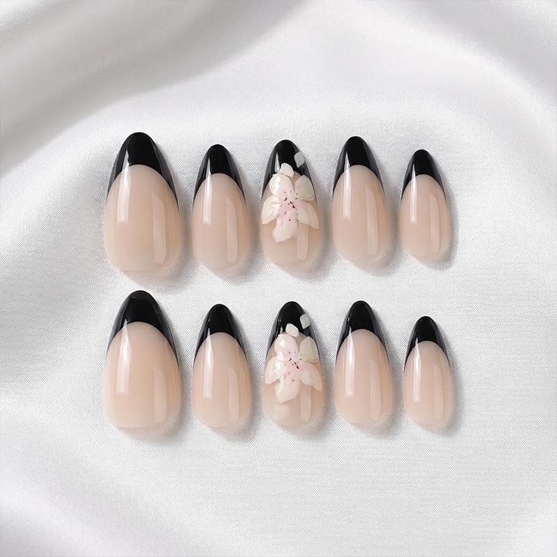 Shadow Rose Black Nails