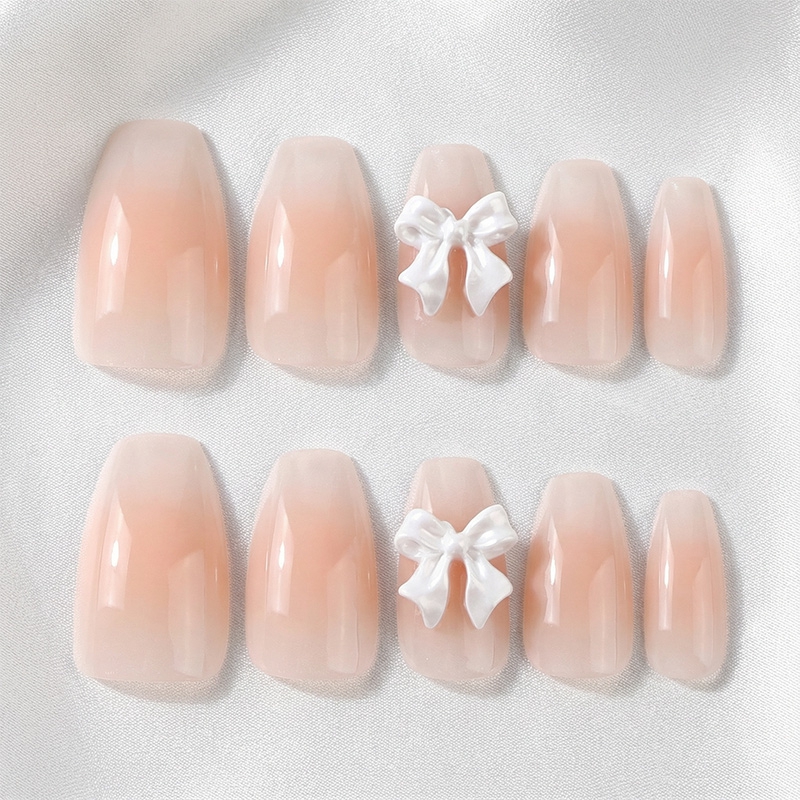 Nude Grace Pink Nails