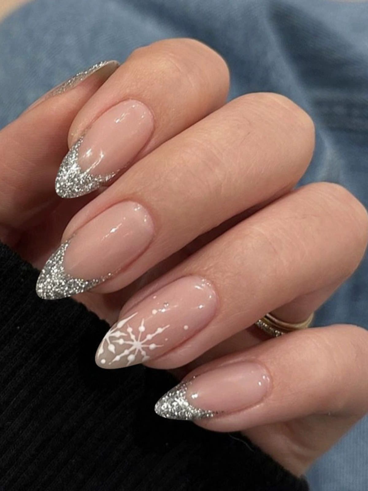 Winter Frost Silver Nails