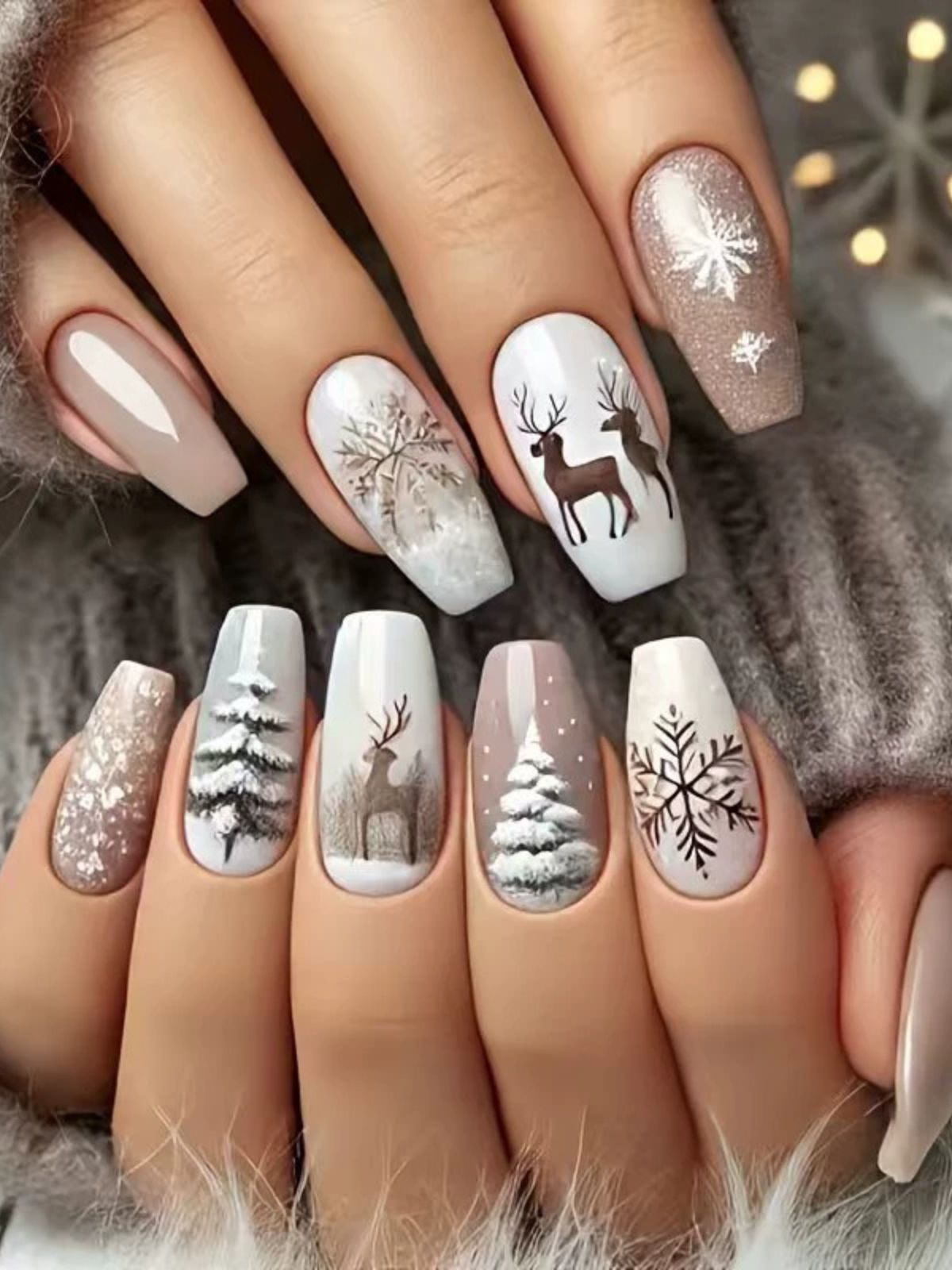 Warm Reindeer Beige Nails