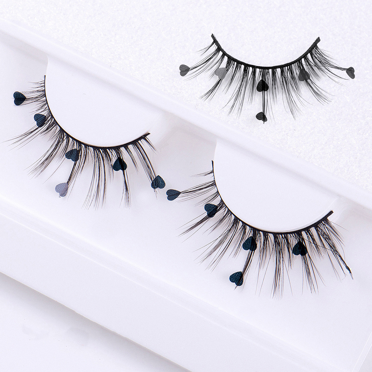 Enchanted Enigma 2 Pairs Dramatic Lashes