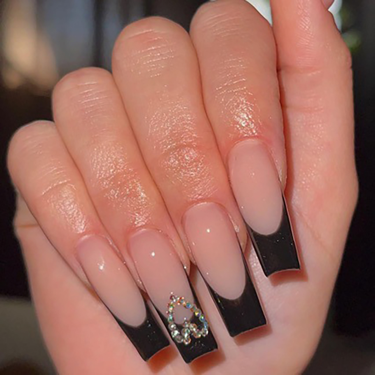 Ebony Glitz Black Nails