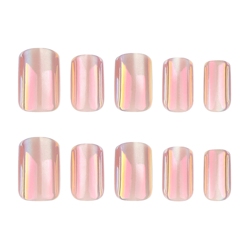 Gleam Shell Beige Nails