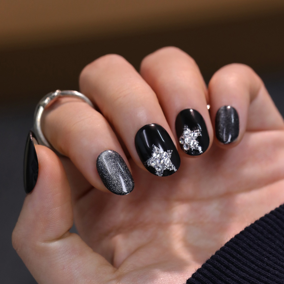 Starry Dark Black Nails