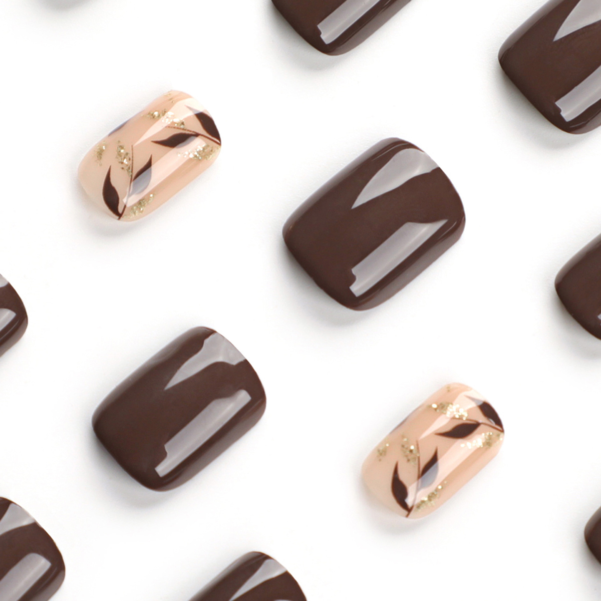 Leaf Pure Brown Nails