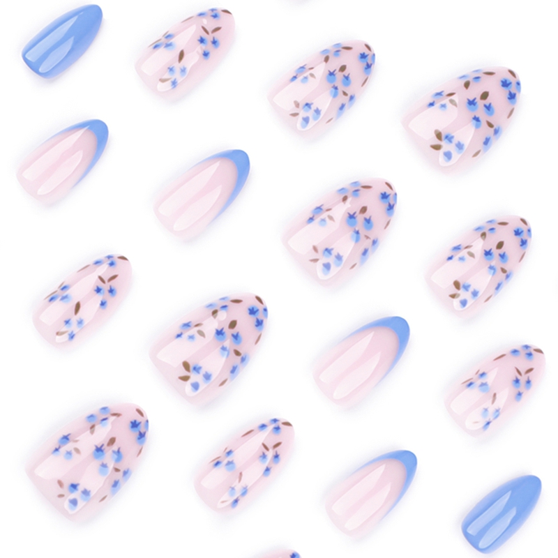 Ocean Berries Blue Nails