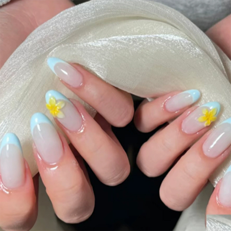 Marine Flora Blue Nails