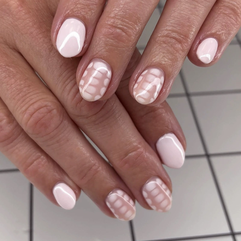 Polka Dream Pink Nails