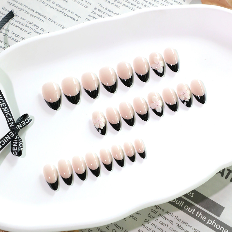 Shadow Rose Black Nails