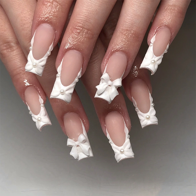 Elegant Knot Pink Nails