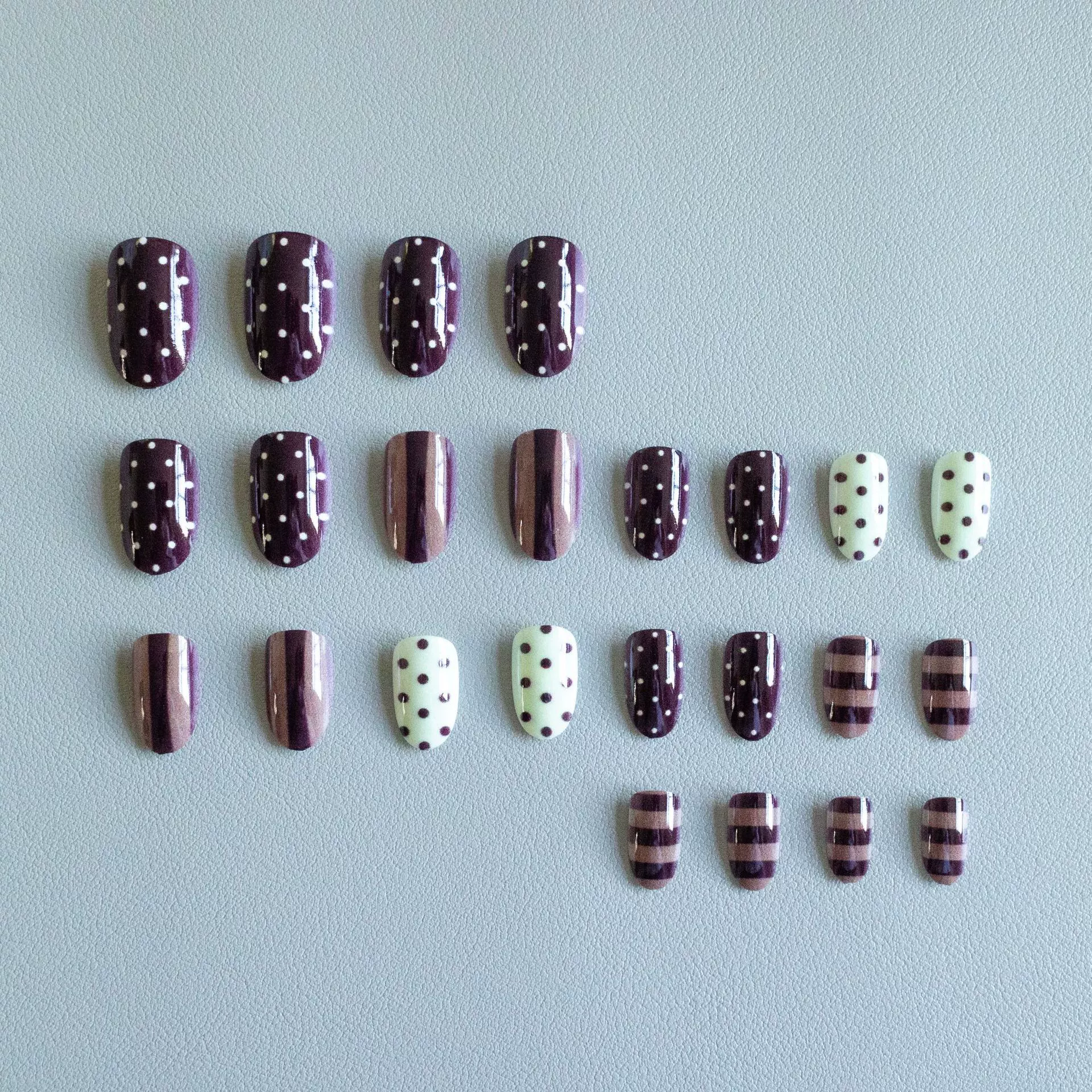 Coffee Cream Multicolor Nails