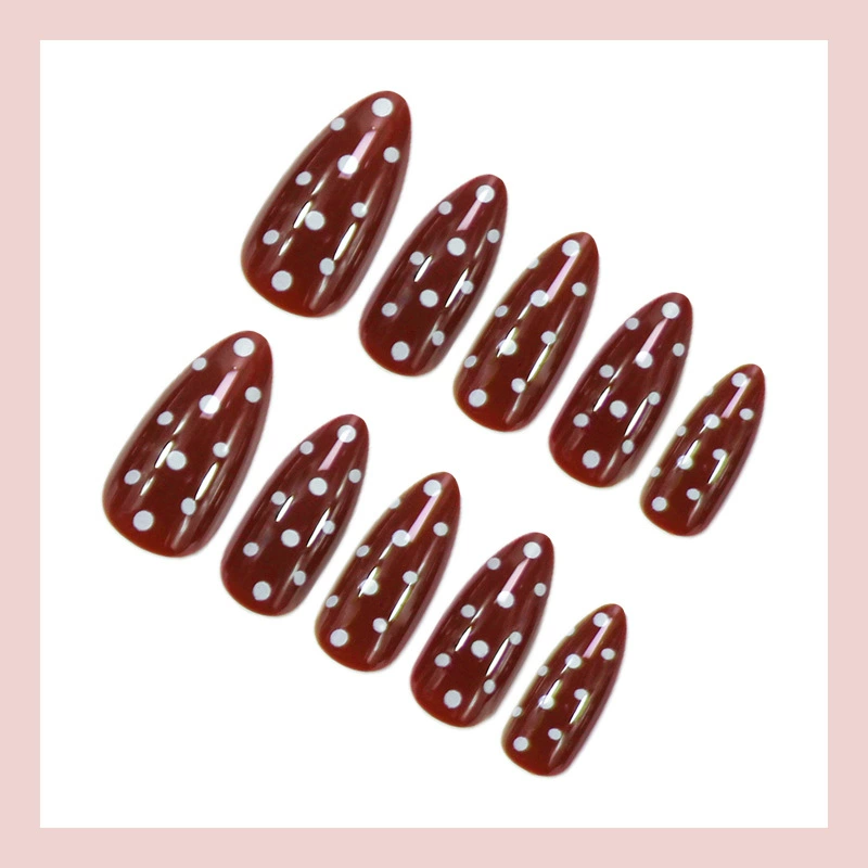 Caramel Spots Brown Nails
