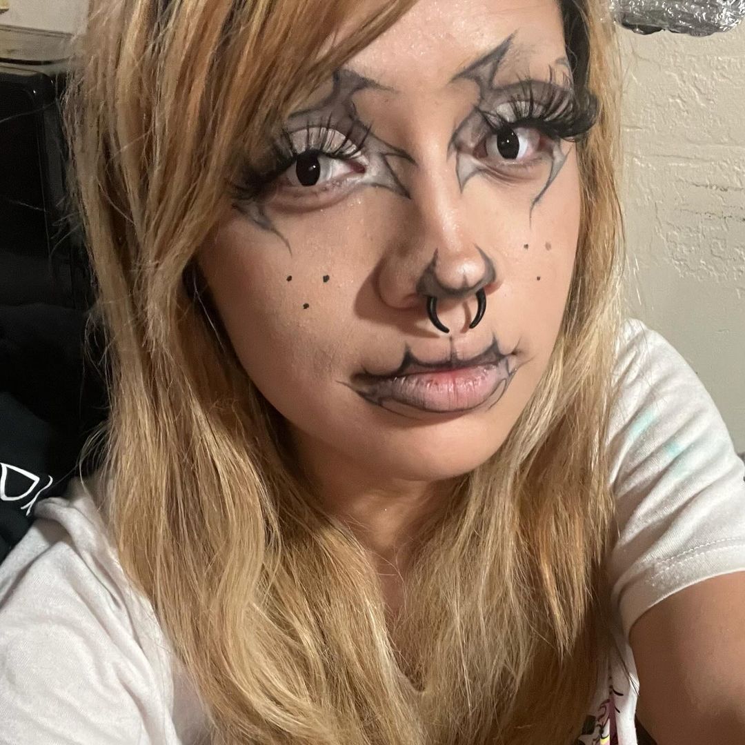 Reptile White Costume Contact Lenses