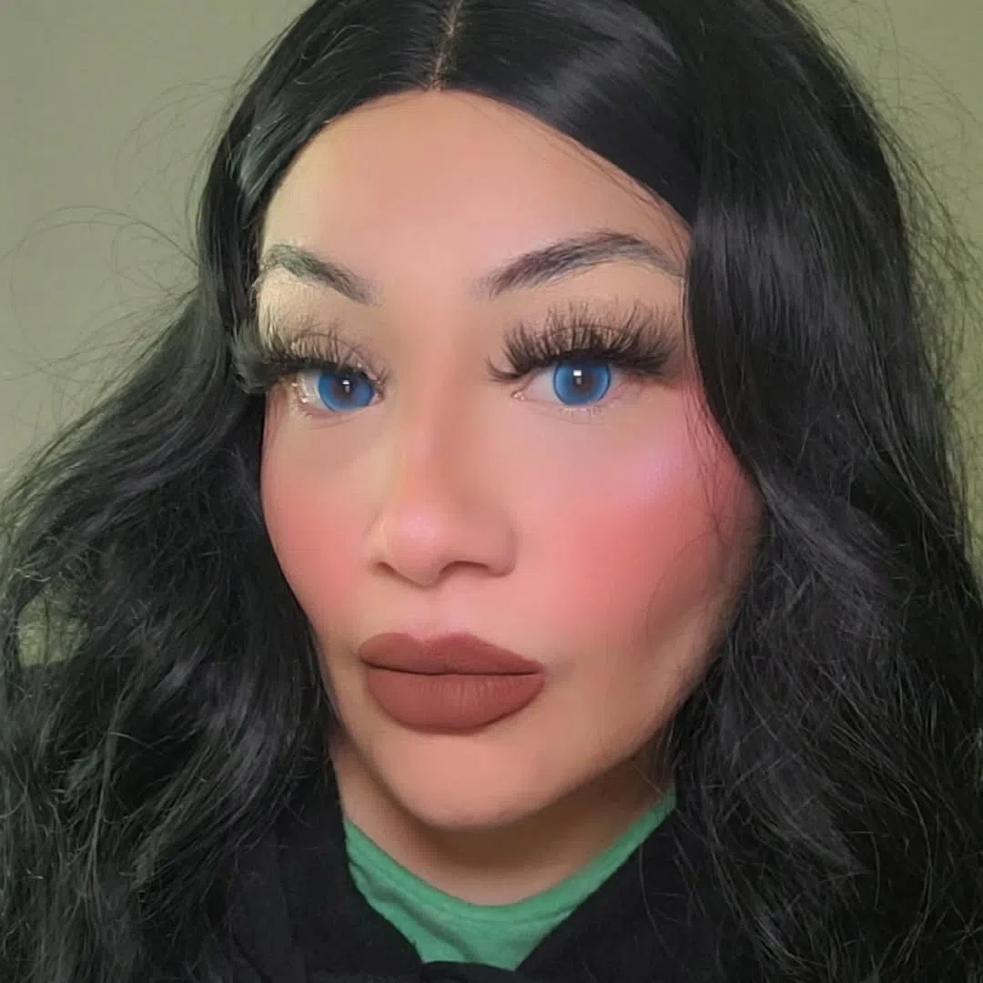 Ruby Blue Yearly Contact Lenses