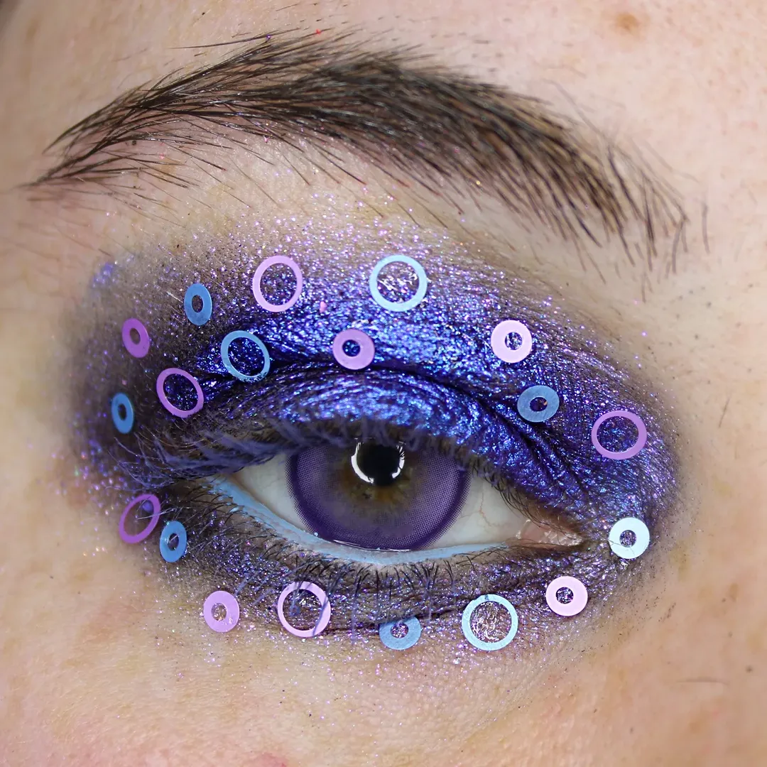 Aura Purple Yearly Contact Lenses