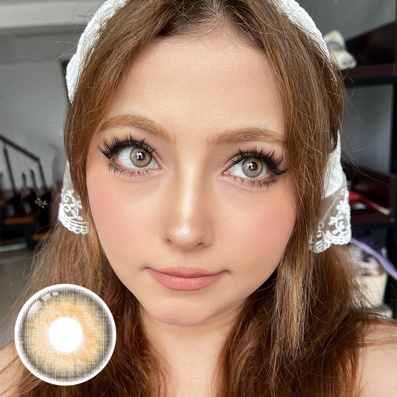 Spotlight Brown Yearly Contact Lenses