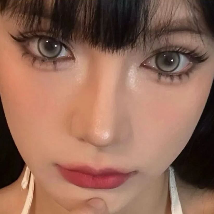 Silver Ion Grey Yearly Contact Lenses