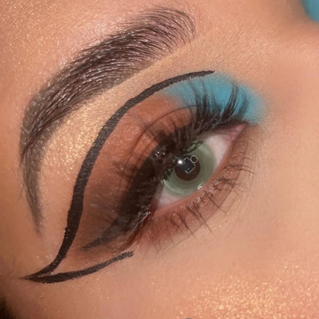 Cloud Green Contact Lenses