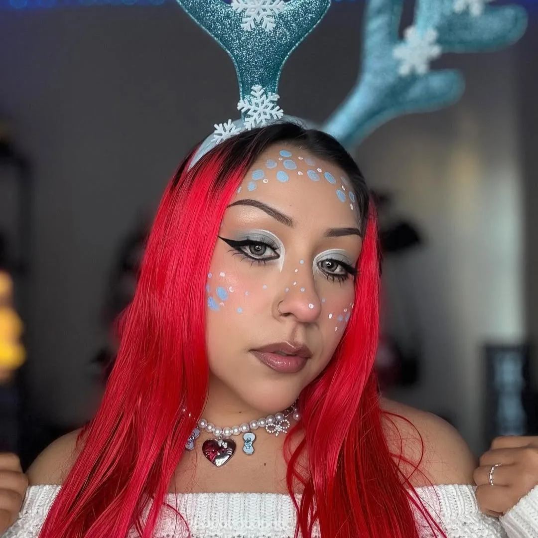 Savage Grey Yearly Contact Lenses