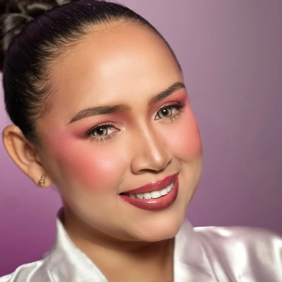 Resin Brown Yearly Contact Lenses