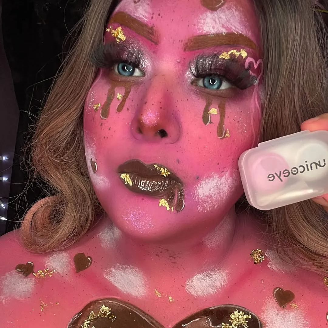 Atlantis Blue Yearly Contact Lenses