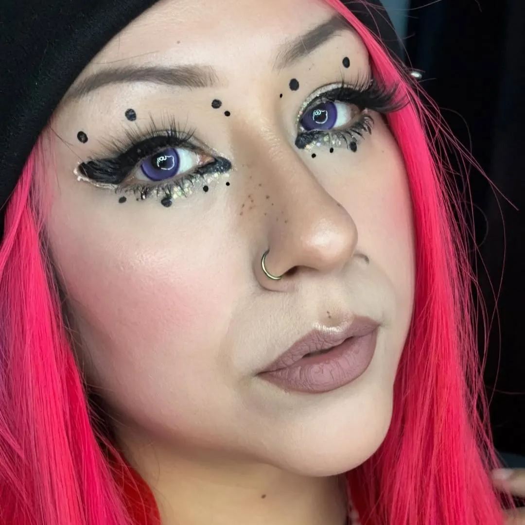 Aura Purple Yearly Contact Lenses