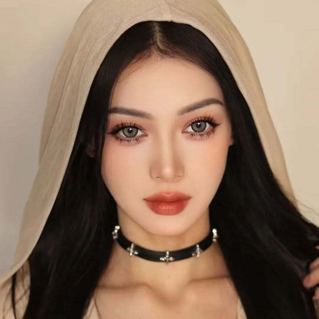 Arctic Brown Yearly Contact Lenses