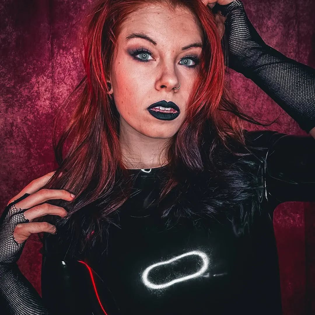 Siri Gray Prescription Yearly Contact Lenses