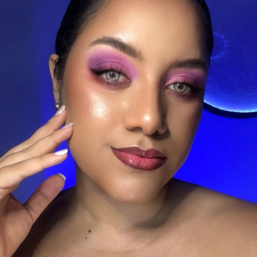 Pola Blue Yearly Contact Lenses