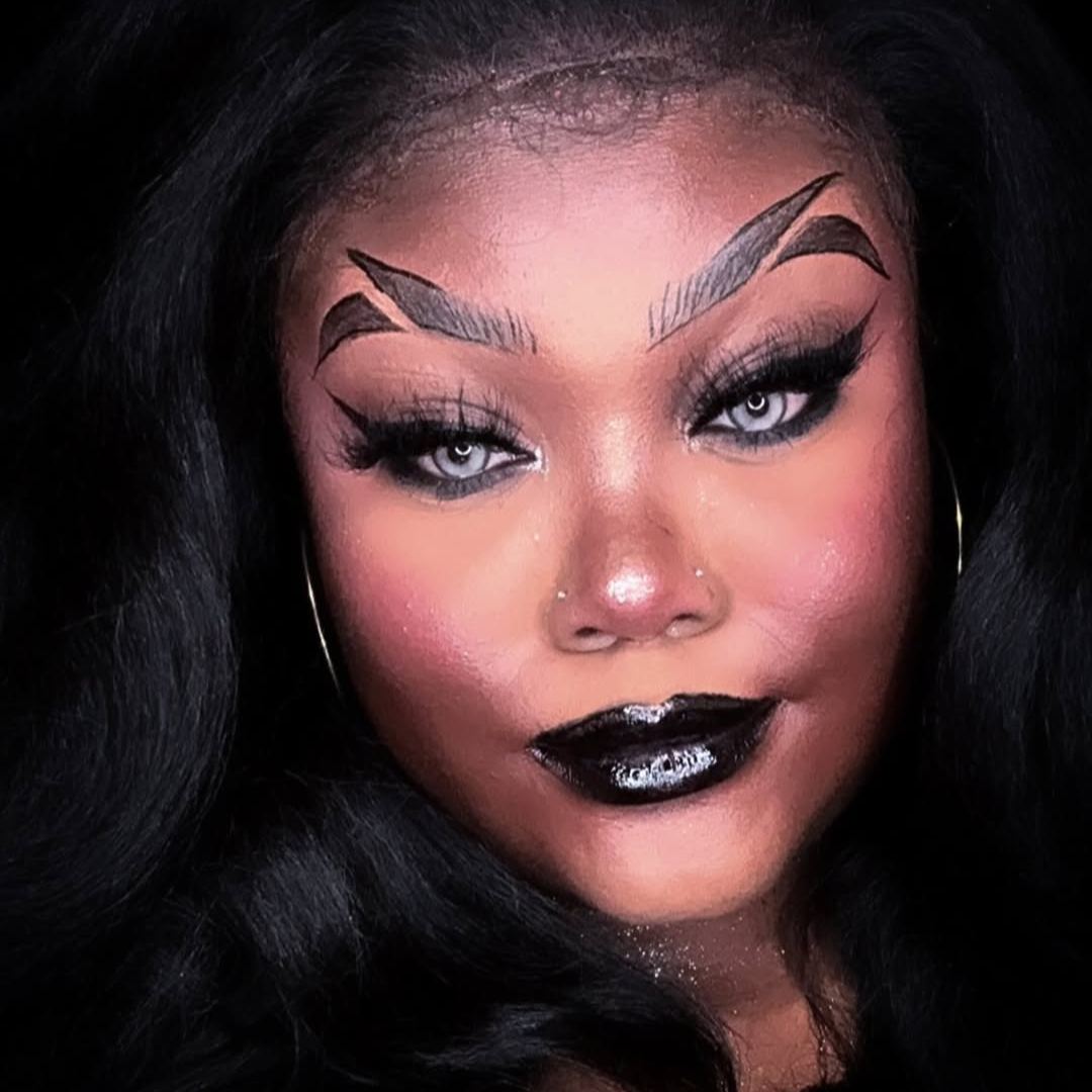 Muse Grey Yearly Contact Lenses