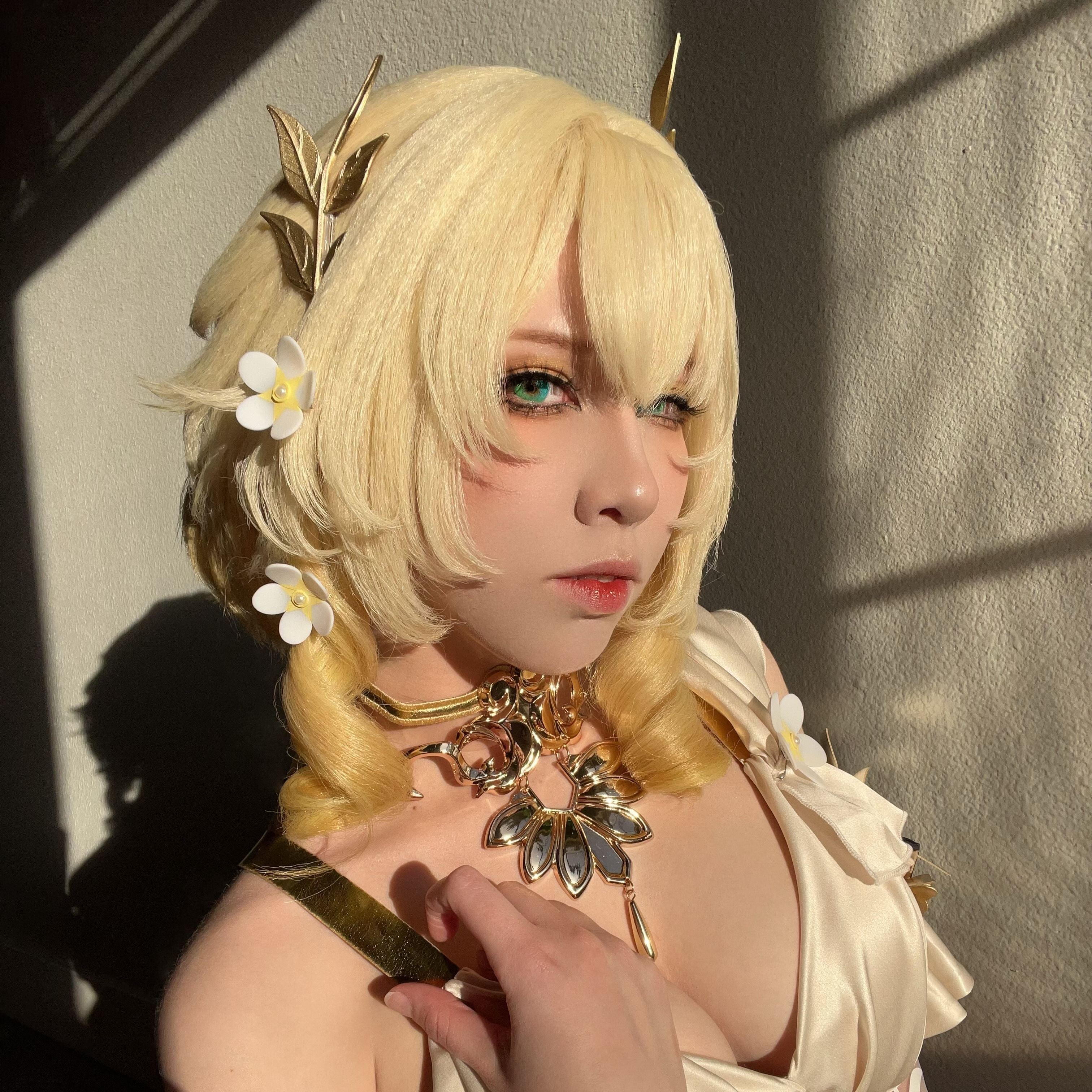 Lime Breeze Green Prescription Yearly Contact Lenses