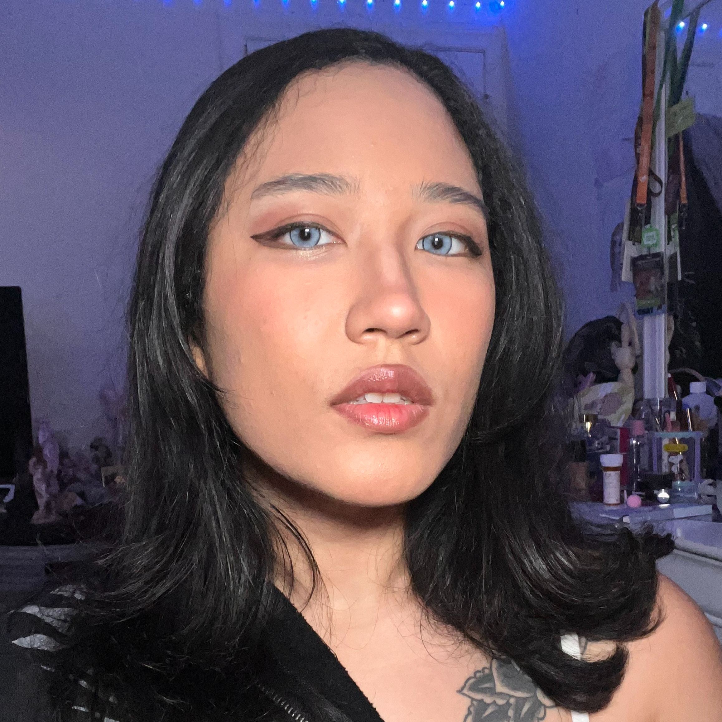 Manhattan Blue Prescription Yearly Contact Lenses